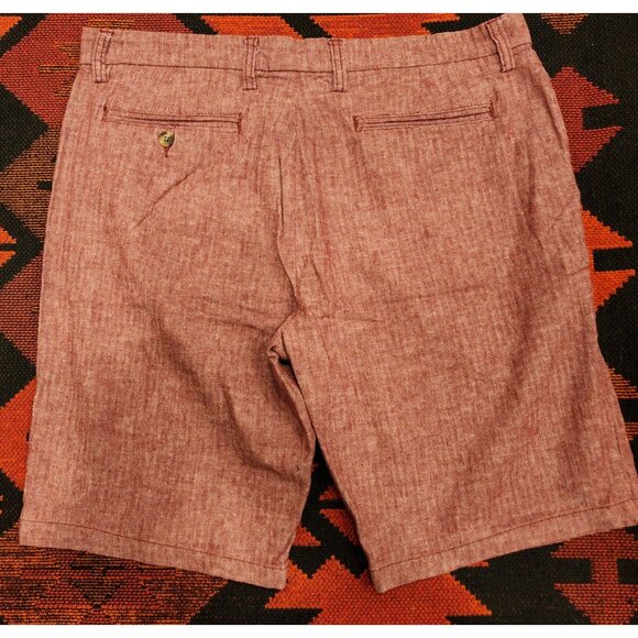 Old Navy Men's Ultimate Slim Built-In Flex Shorts Size 34 Red Herringbone - Picture 7 of 7